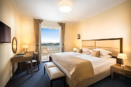 Remisens Premium Casa Rosa Otel Portorož Dış mekan fotoğraf